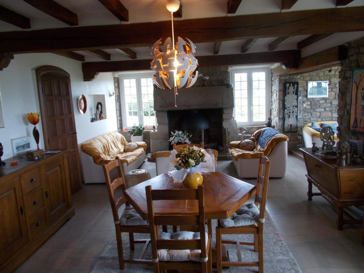 Les Ajoncs Bed and Breakfast Plougrescant Buitenkant foto